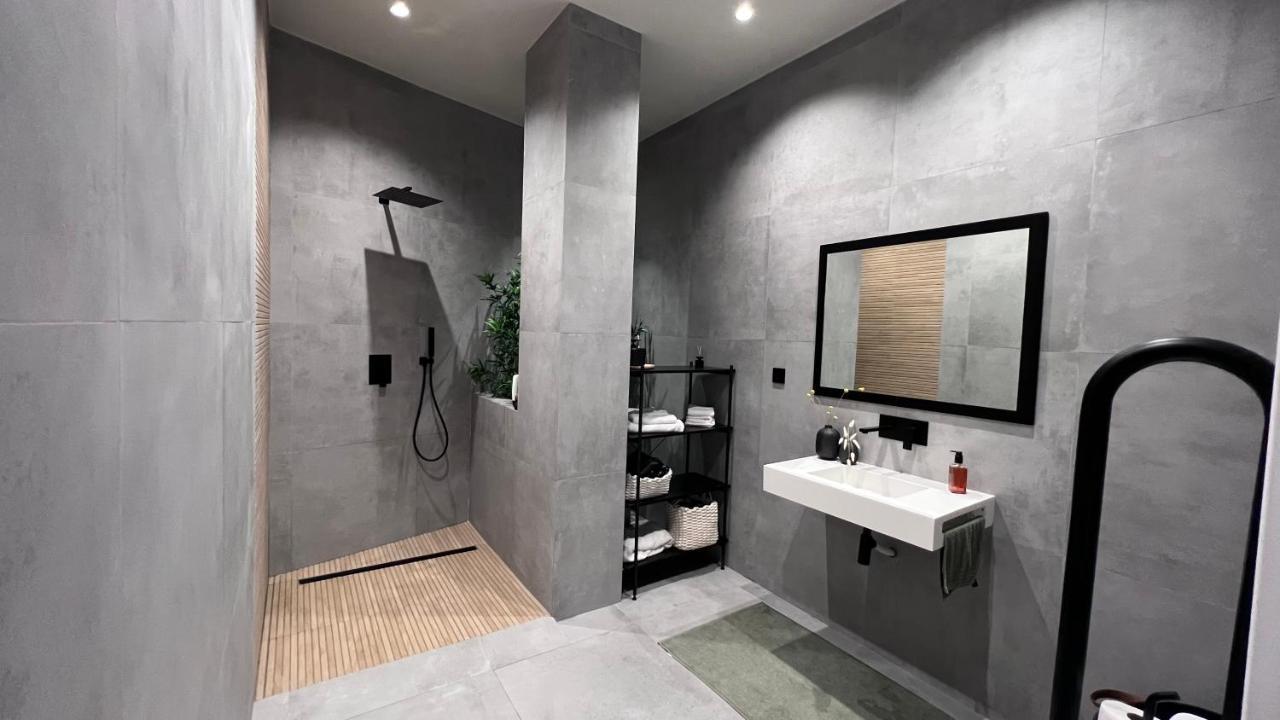 Nordik Apartment Valencia Ngoại thất bức ảnh
