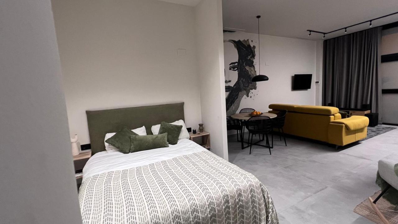 Nordik Apartment Valencia Ngoại thất bức ảnh