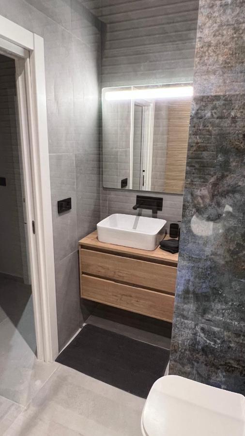 Nordik Apartment Valencia Ngoại thất bức ảnh